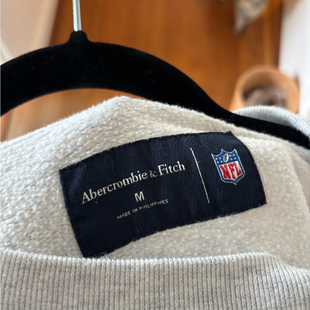 ABERCROMBIE LA RAMS SUNDAY CREW - Picture 4 of 4